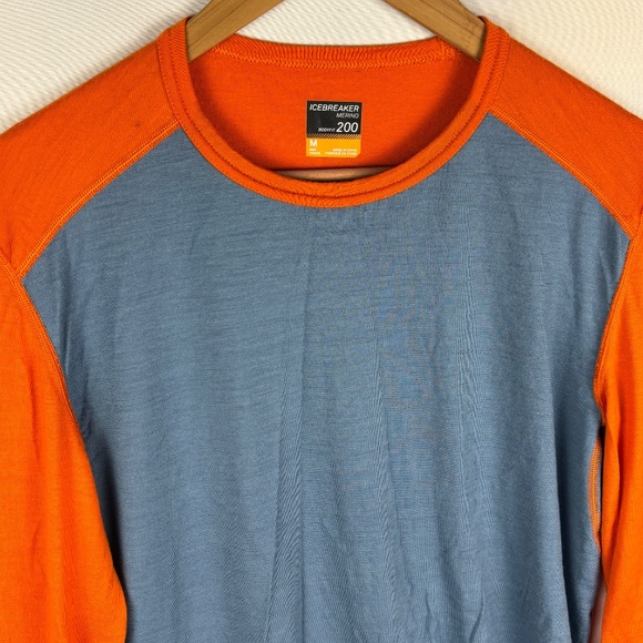 Icebreaker 200 Bodyfit Men 100% Merino Wool Base Layer Top Sz M gray Lightweight - Picture 2 of 8
